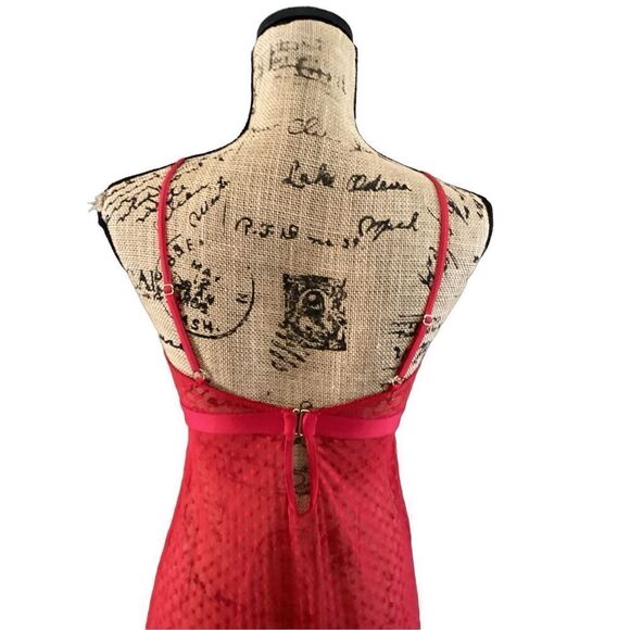 Fredrick’s of Hollywood - Picture 5 of 8